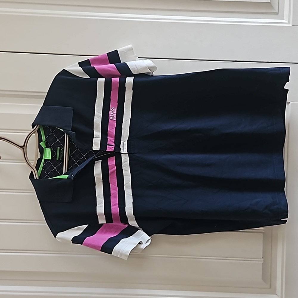 Hugo Boss vintage size medium golf / polo shirt